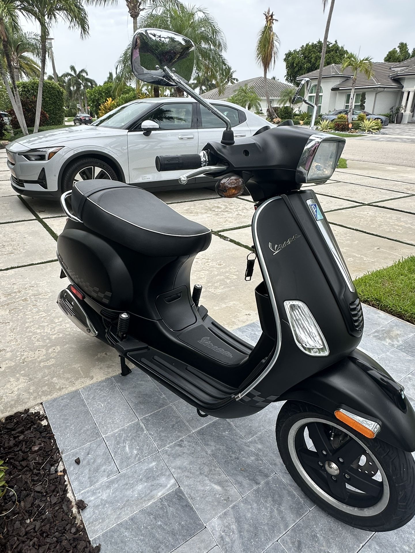 Vespa Lx 50 Sport Edition Mint Condition