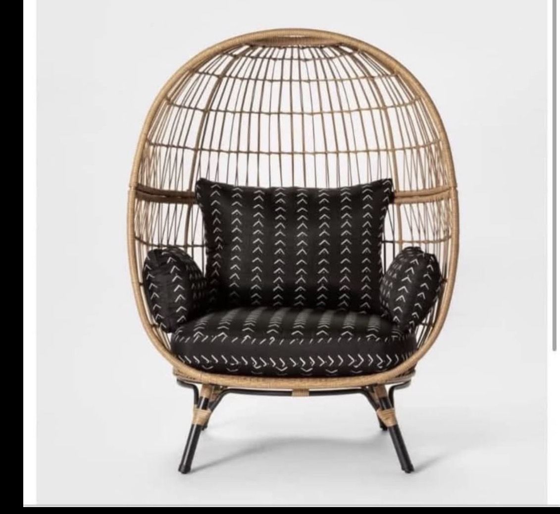 Southport Opalhouse Patio Egg Chair