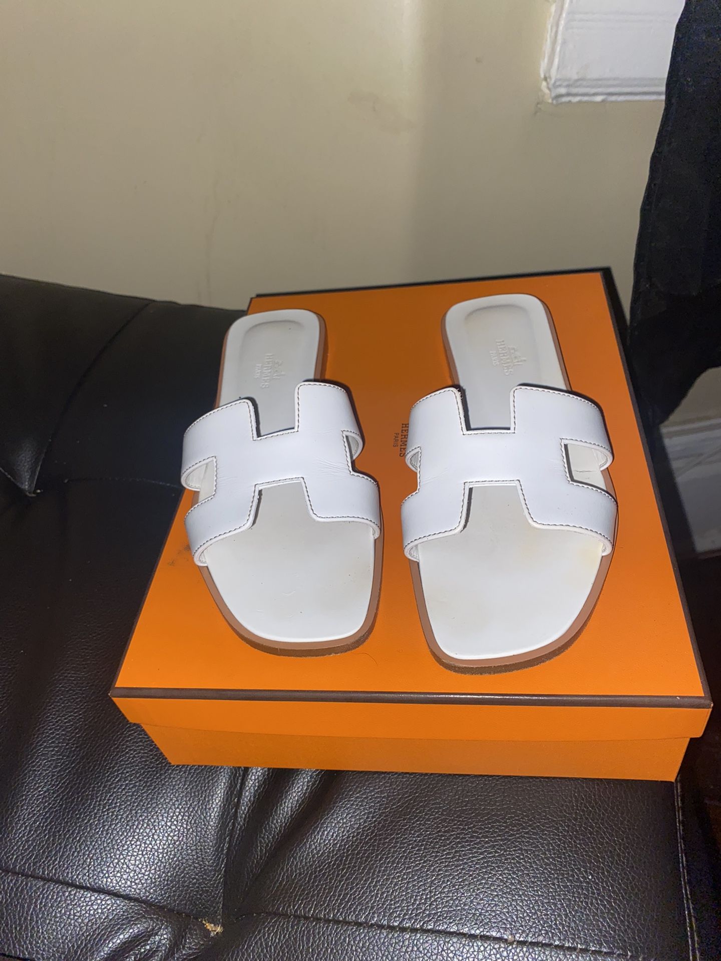 hermès slides size 37 ! only worn 3 times . Receipt is attached . 100% authentic,New Products : American Fashion Style Bags On Sale