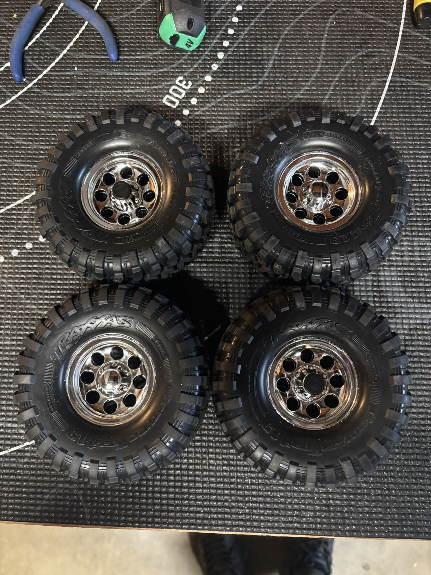 Traxxas TRX4 Brand New Wheels And Tires