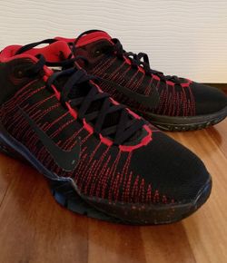 New! Nike Zoom Basketball Shoes