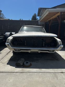 1969 Ford Thunderbird