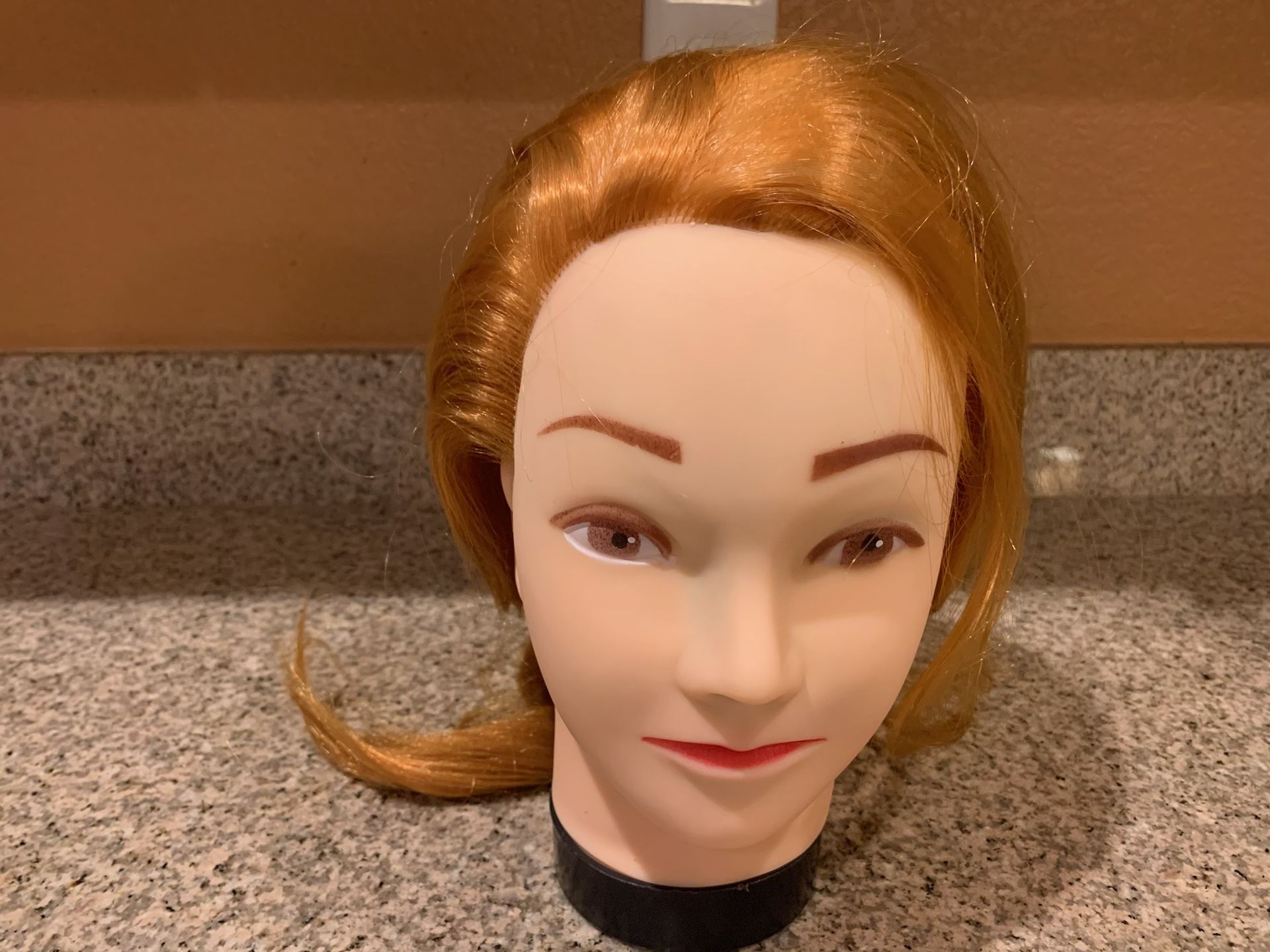 Cosmetology Mannequin Head w/ 18” Blonde