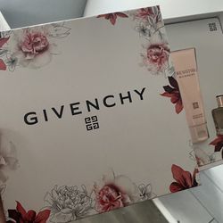 Givenchy Irresistible Women’s Perfume Set
