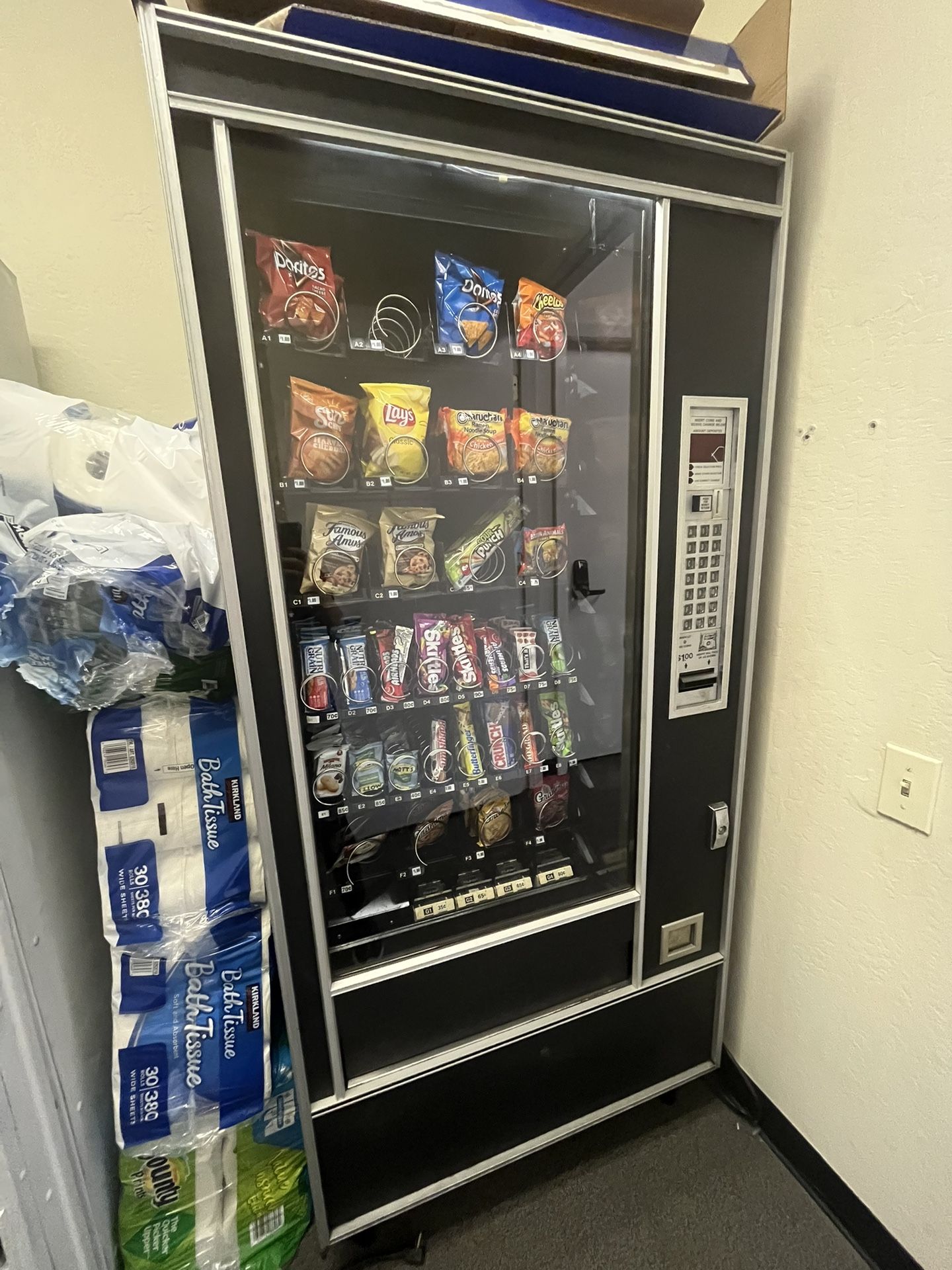 Snack Vending Machine