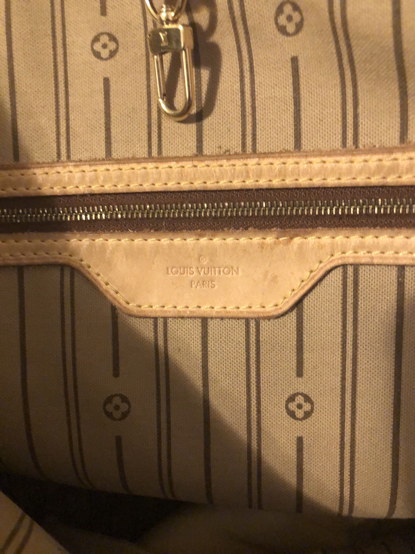 Louis Vuitton Vintage, AUTHENTIC LV Garment Bag In Excellent Condition! for  Sale in Litchfield Park, AZ - OfferUp