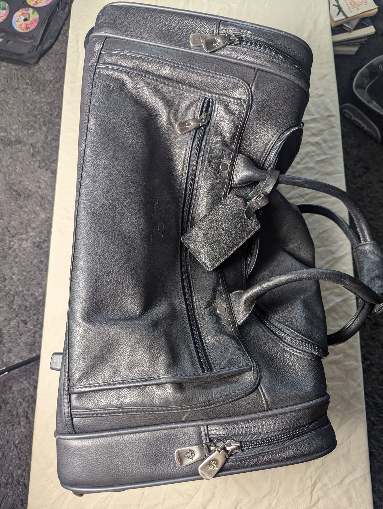 Elite By Travelers Edge Black Leather Duffel Bag