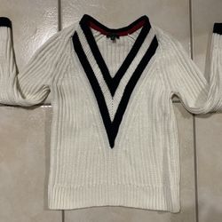 Women’s Sweater 