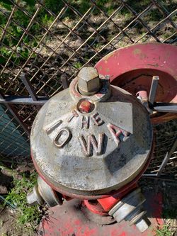 Antique full size fire hydrant yard garden dog iron patio DOG