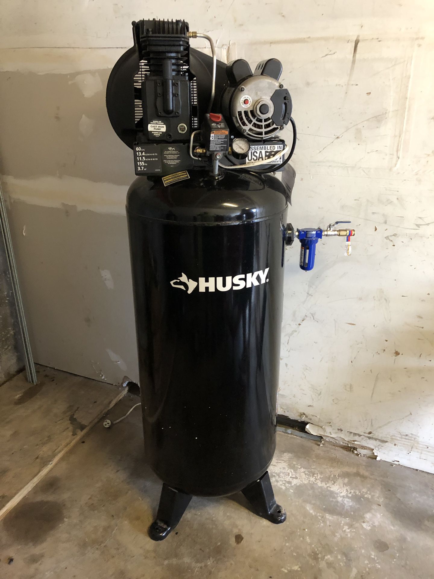 Husky 60 Gallon air compressor brand new