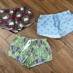 Unused Woman’s Shorts L/XL (3) Lotus