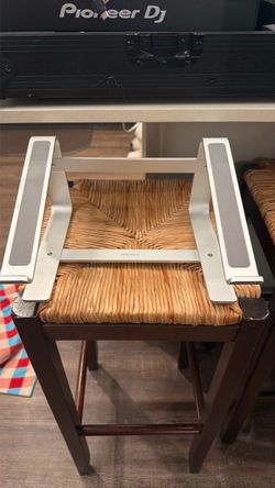 Macally Laptop Stand for Laptops up to 17.3"