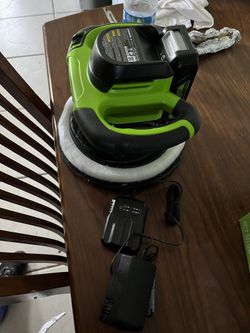 Green works 24V Waxing W/ Battery And Charger