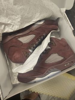Jordan 5s Burgundy Size 10 $170