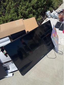 Sceptre 32” tv