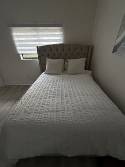 Queen Upholstered Bed + Mattress – Modern Style