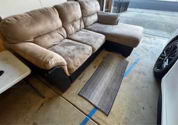 Sectional Sofa with Chaise Lounge