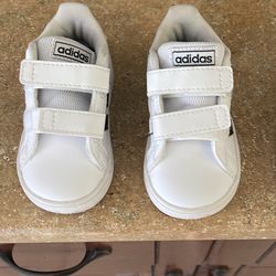 Adidas For Boys Size 5 