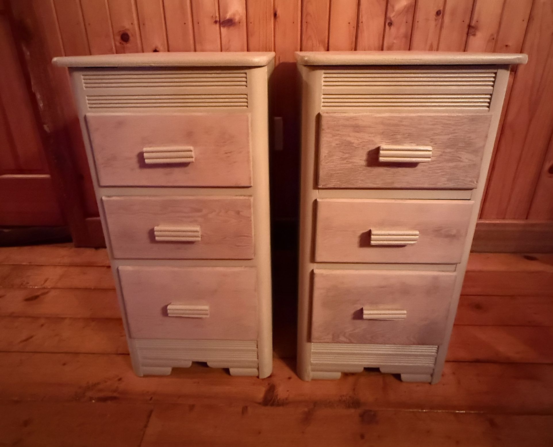 Set Of 2 Nightstands End Tables 