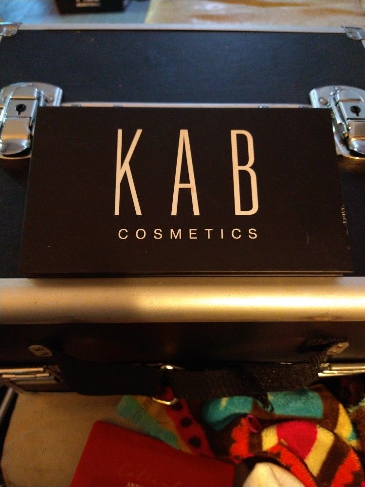 KAB Eyeshadow Palette