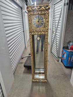 Grandmother clock
