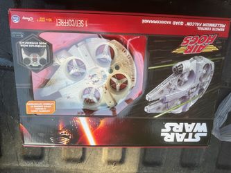 Air Hogs Star Wars: Millennium Falcon Quad with Remote Control New in Box