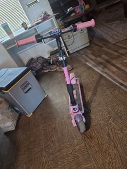 GoTrax Kids Electric Scooter Pink
