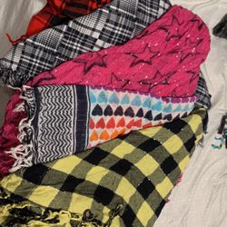 Scarfs Different styles And Colors