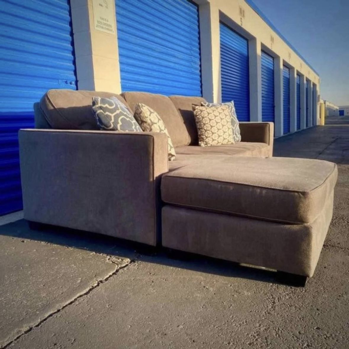 Gray Modern Reversible Sectional Sofa