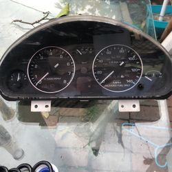 Mazda Miata Speedometer Cluster 