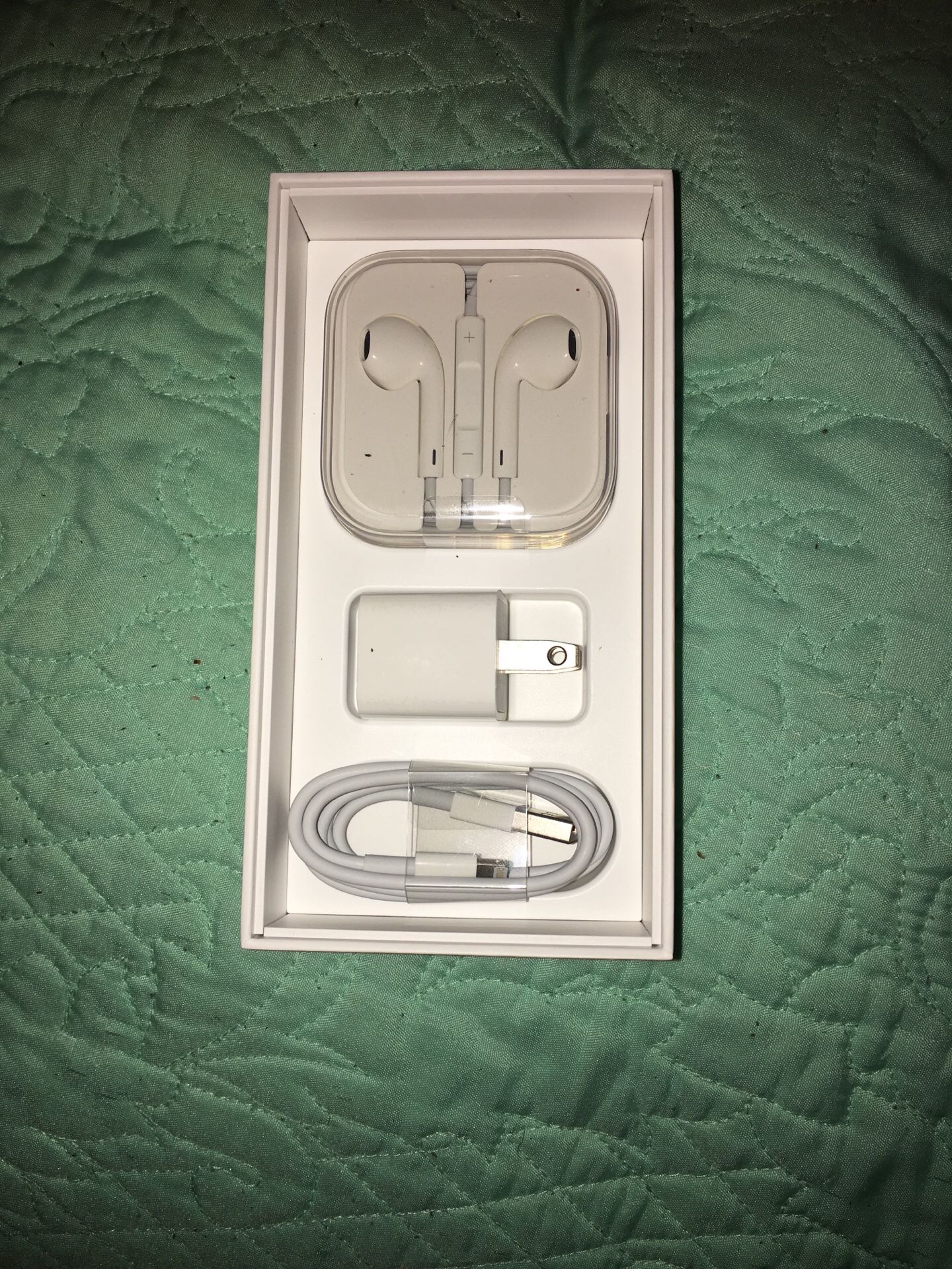 iPhone 5-6 plus charger cord and box and headphones