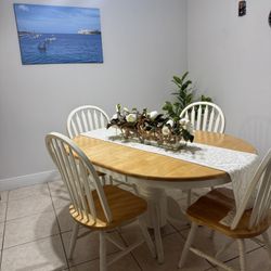 Dining Table , Mesa De Comedor 