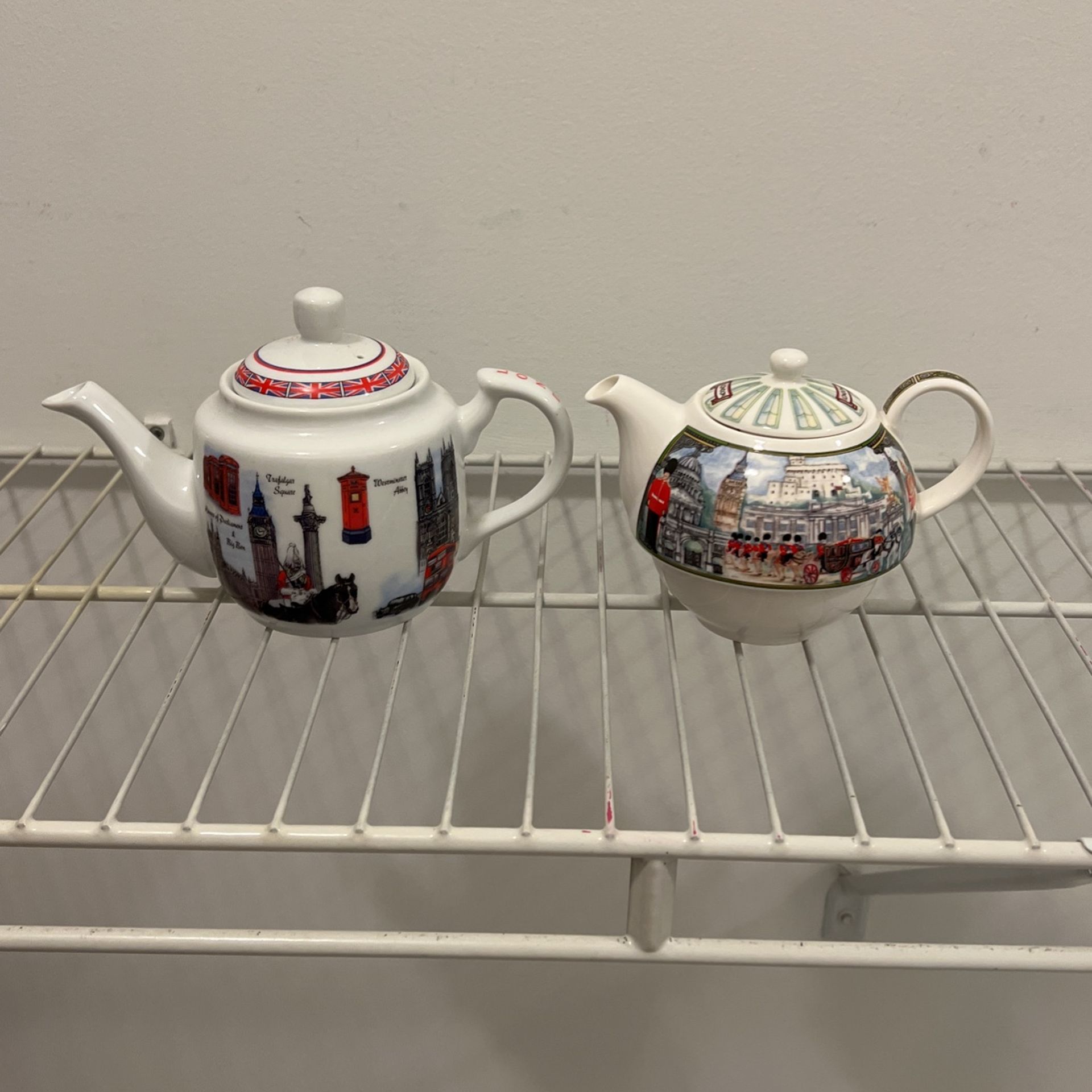 2 Brand New London Tea Pot