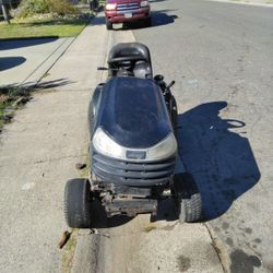 Craftsman's Riding Mower Without The Mower Deck So Basically A Tractor That Can Be Turned Into A Race Mower Project