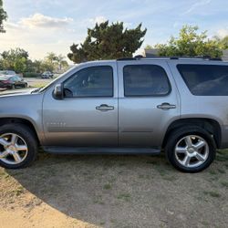 2007 Chevy Tahoe LT Clean Title