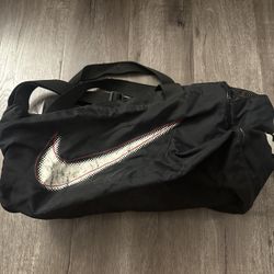 Vintage Nike Duffel Bag
