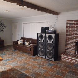 Pro studio 15 " sony sun sony reciever