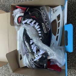Men’s Bauer Ice Hockey Skates