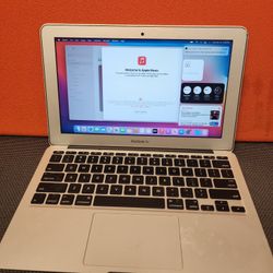 2013 MacBook Air 11 Inch 