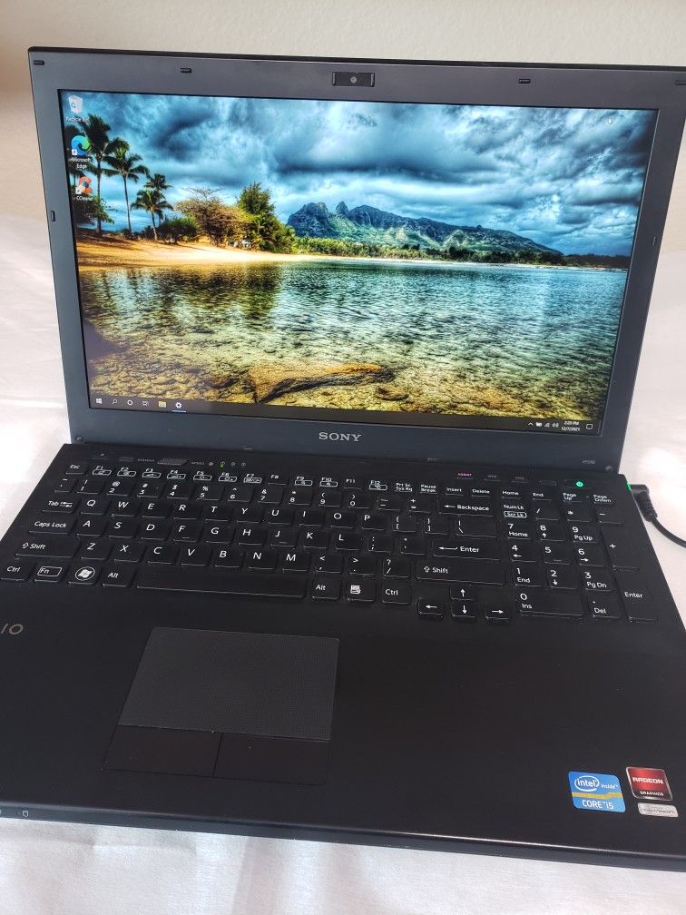 15.6" Sony VAIO VPCSE, 8/120 Gb, SSD, Win 10 Pro, 1080p