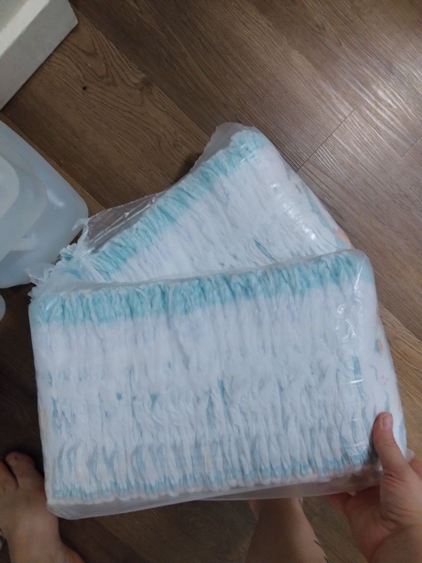 Pampers Pullups