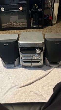 Aiwa boombox retro