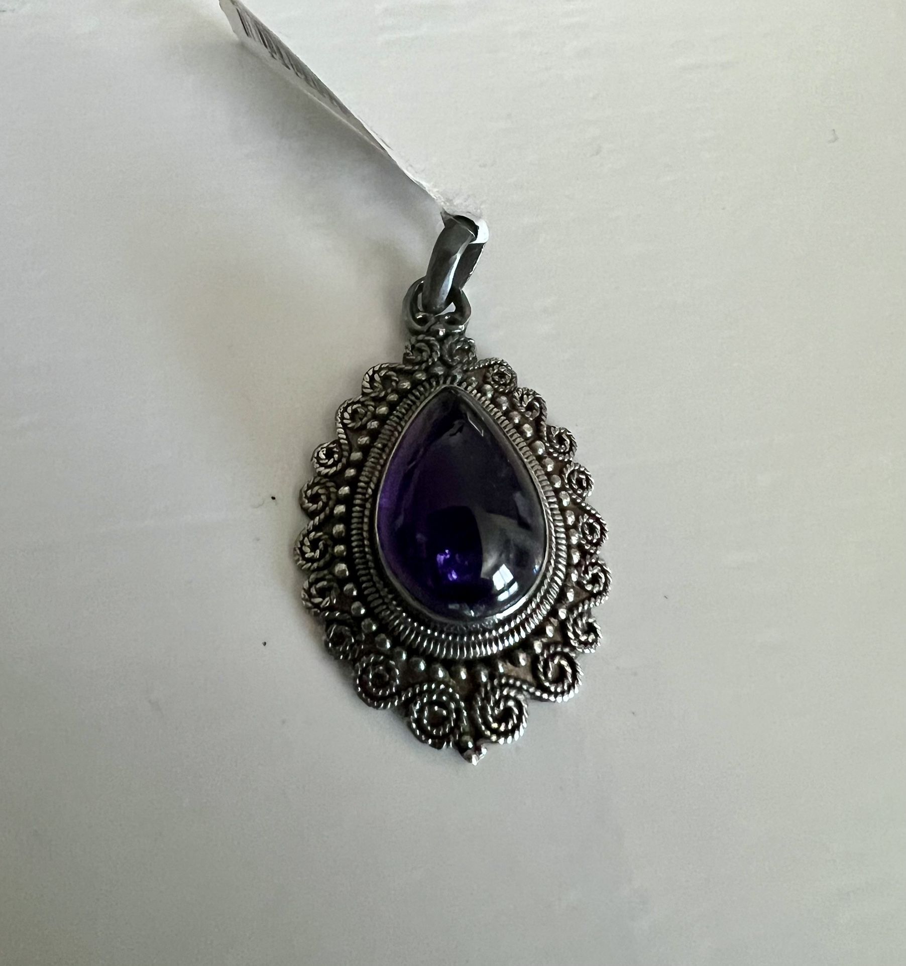 925 Sterling Silver Real Amethyst Gemstone Teardrop Design Pendant