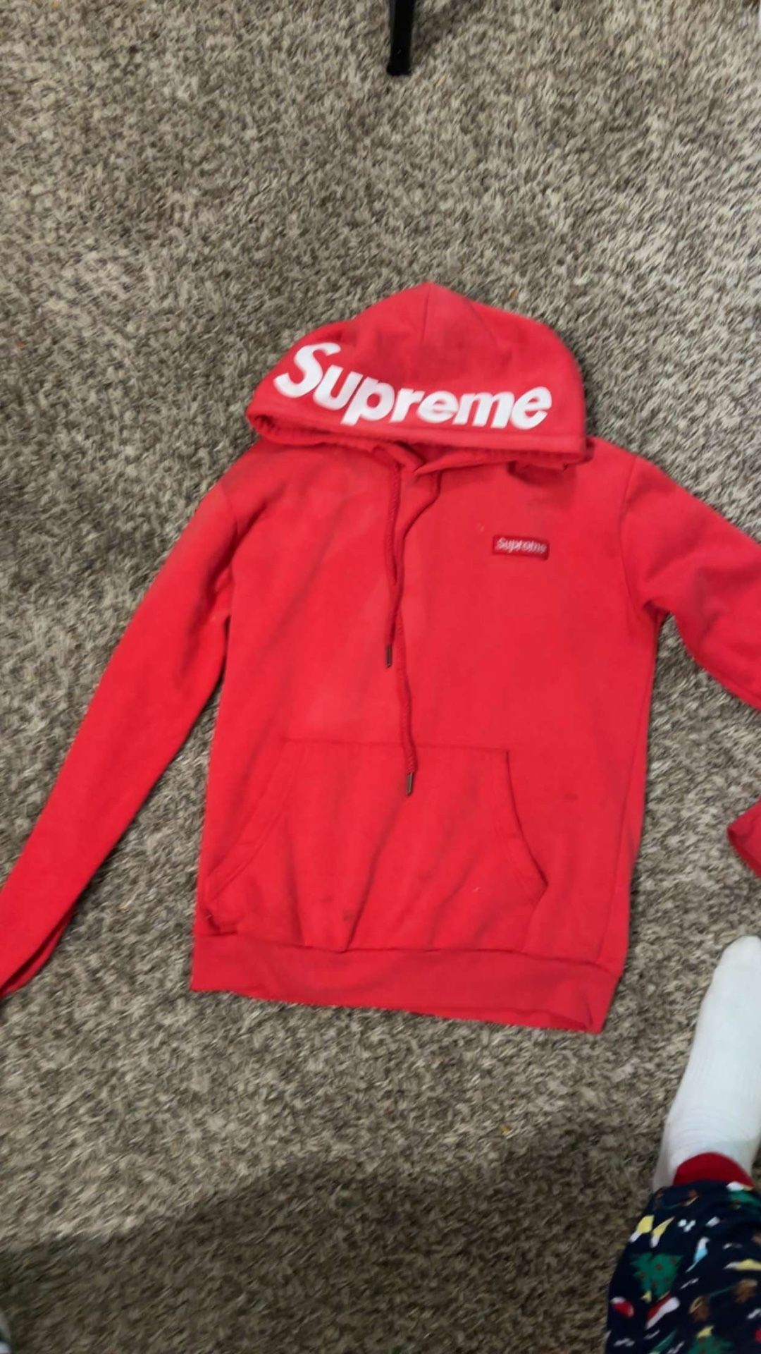 supreme hoodie bought for 320
