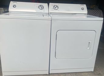 Whirlpool washer and electric dryer