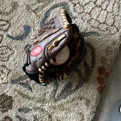 Rawlings Baseball Glove 10”