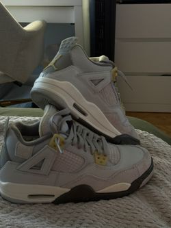 Air Jordan 4 Retro