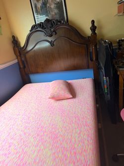 Ornate Wood Carved Bed Frame Full Size