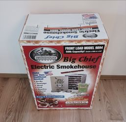 NEW Big Chief Smoker