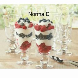 Set de 4 copas con pedestal nuevas en su caja